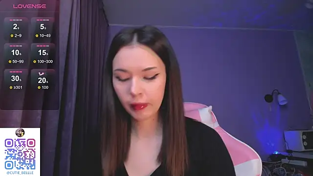 Snapshot of young_belle_ chatting on 01/22/25, 10:59 young belle online show from 01/22/25, 10:59