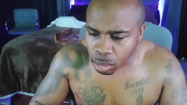 Dcrush17 online show from 12/13/24, 03:16