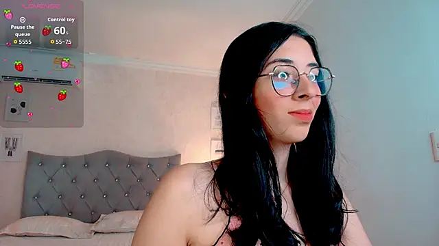 Snapshot of brooklove_doll chatting on 09/14/25, 02:12 brooklove doll online show from 09/14/25, 02:12