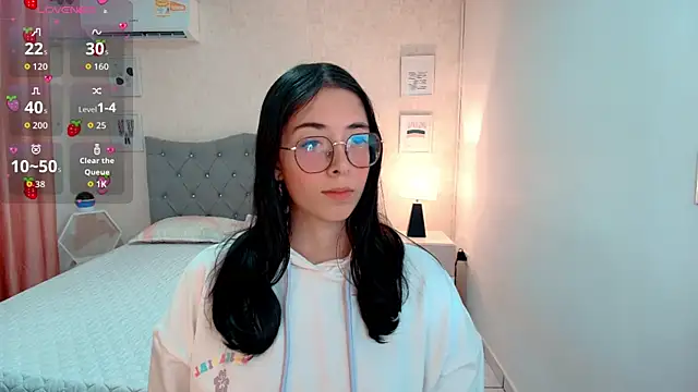 Snapshot of brooklove_doll chatting on 09/23/25, 01:56 brooklove doll online show from 09/23/25, 01:56