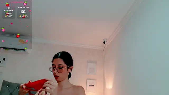 Snapshot of brooklove_doll chatting on 09/26/25, 02:18 brooklove doll online show from 09/26/25, 02:18