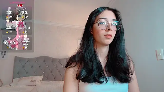 brooklove doll online show from 11/08/25, 04:21