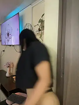 MOMALANA online show from 03/22/26, 04:41