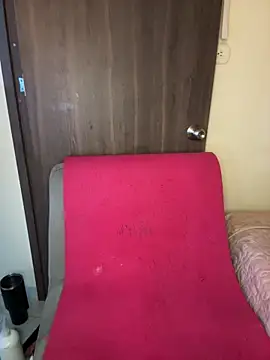 MOMALANA online show from 09/28/25, 04:14