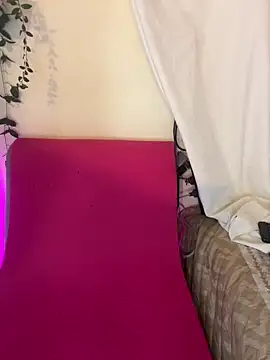 MOMALANA online show from 03/05/25, 02:01