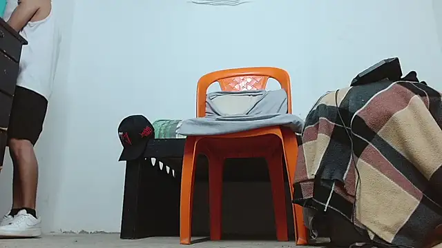 Snapshot of Macho_Dom chatting on 04/13/26, 11:14 Macho Dom online show from 04/13/26, 11:14