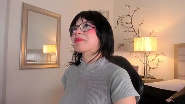 NattashaHotson online show from 02/07/25, 07:49