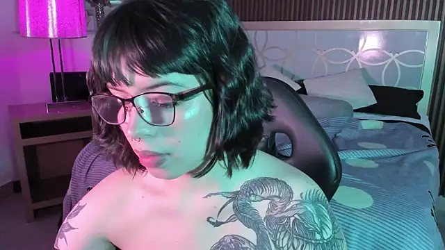 NattashaHotson online show from 09/27/25, 04:07