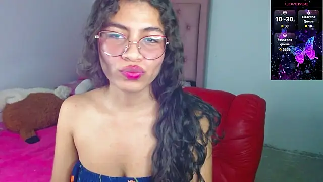 Cynthia hazel online show from 03/20/25, 12:54