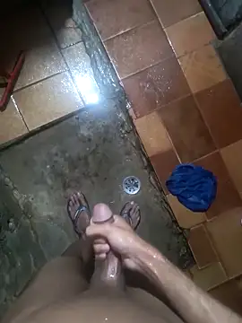 Magroveiudo online show from 12/14/25, 09:20