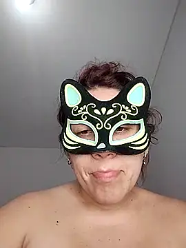 Snapshot of KatheFire chatting on 09/17/25, 02:24 KatheFire online show from 09/17/25, 02:24