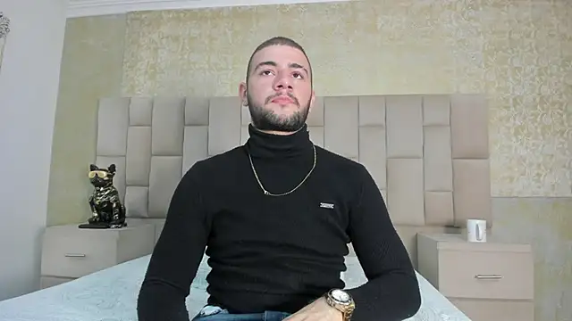 MaximusDick1  online show from 10/07/25, 04:24