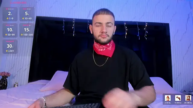 MaximusDick1  online show from 04/18/26, 12:29