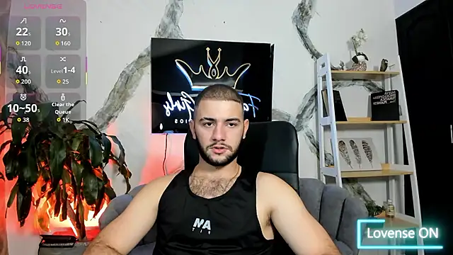 MaximusDick1  online show from 01/11/26, 03:35