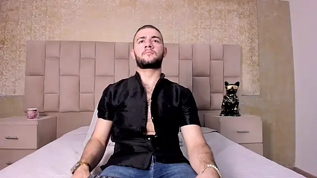 MaximusDick1  online show from 11/02/25, 04:06