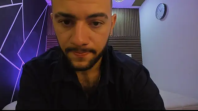 MaximusDick1  online show from 03/07/26, 01:49