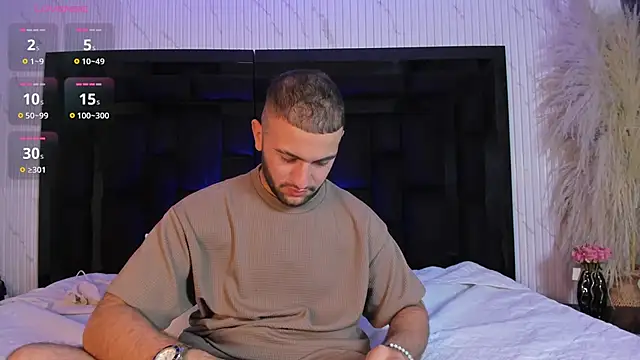 MaximusDick1  online show from 05/07/26, 12:52