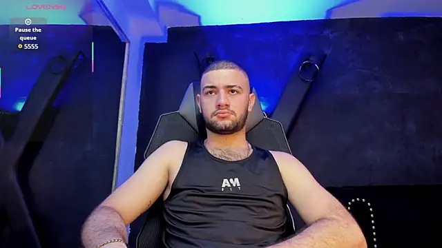 MaximusDick1  online show from 09/14/25, 03:07