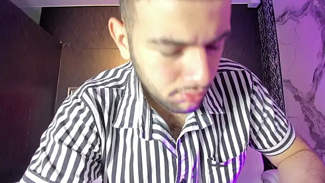 MaximusDick1  online show from 12/09/24, 12:19