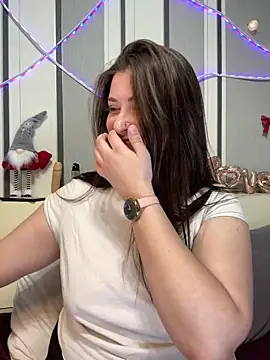 Jadelli online show from 02/26/25, 07:53