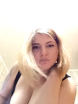 Snapshot of SckayilaGray chatting on 01/05/25, 12:31 SckayilaGray online show from 01/05/25, 12:31