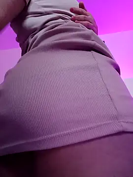 Sofia-Cam online show from 12/01/25, 06:20