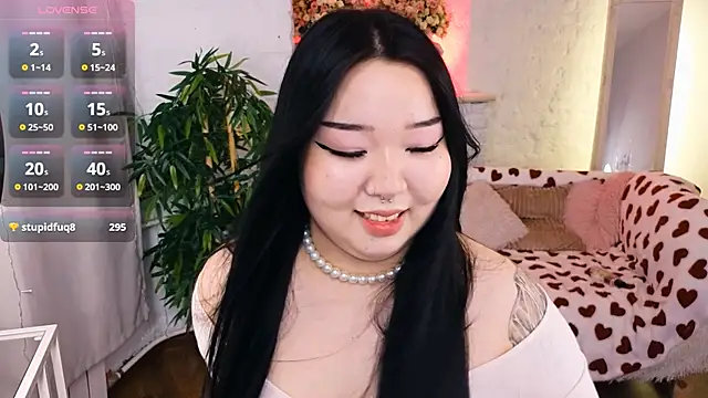 Snapshot of mei_honey_ chatting on 02/28/25, 05:59 mei honey  online show from 02/28/25, 05:59