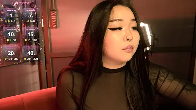 Snapshot of mei_honey_ chatting on 09/25/25, 09:54 mei honey  online show from 09/25/25, 09:54