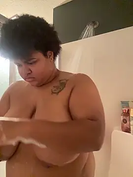 Snapshot of Ectorius chatting on 11/26/25, 01:22 Ectorius online show from 11/26/25, 01:22