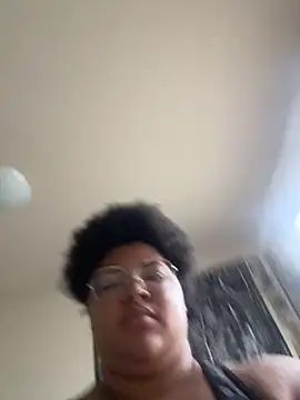 Snapshot of Ectorius chatting on 02/13/26, 09:26 Ectorius online show from 02/13/26, 09:26