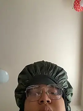 Snapshot of Ectorius chatting on 02/06/26, 04:25 Ectorius online show from 02/06/26, 04:25