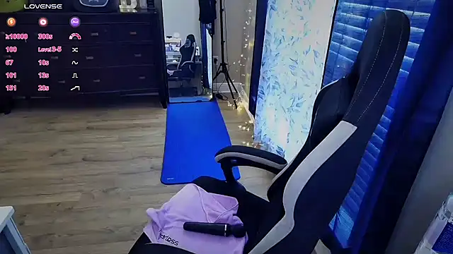 Brooklyn Bee online show from 10/06/25, 09:04