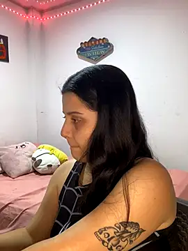 Sophie  Carter  online show from 10/28/25, 06:01