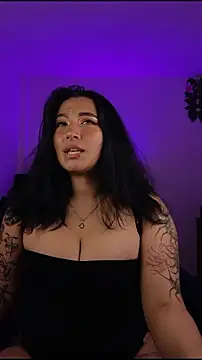 Pauilina online show from 04/28/26, 05:39