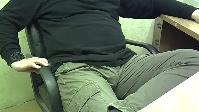 nikdov3 online show from 02/19/26, 04:42