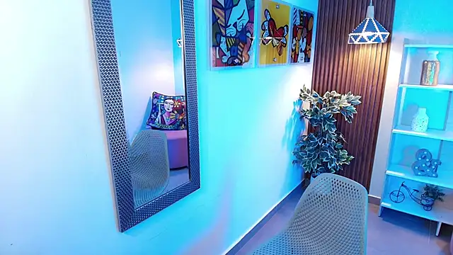 Dalila Sky online show from 10/07/25, 06:09