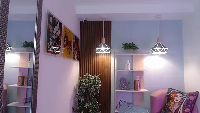 Dalila Sky online show from 04/13/26, 06:01