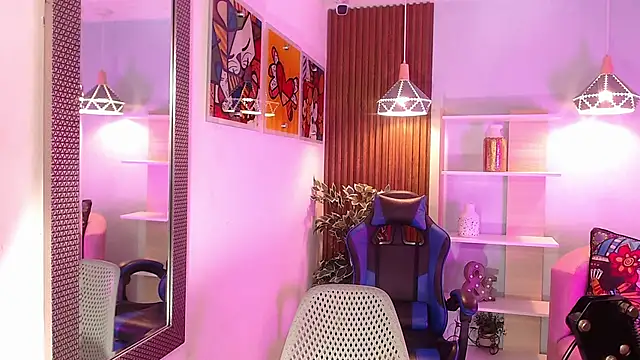 Dalila Sky online show from 09/23/25, 06:04