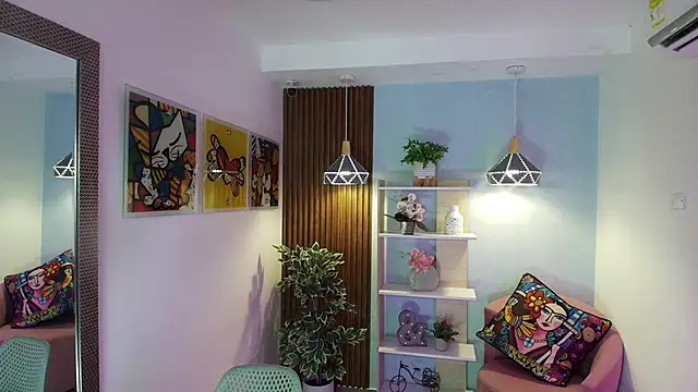 Dalila Sky online show from 12/15/25, 06:03