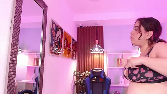 Dalila Sky online show from 09/18/25, 06:11