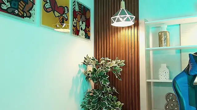 Dalila Sky online show from 10/08/25, 05:57