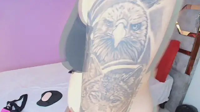 BRITHANY SPARK online show from 02/19/26, 03:47