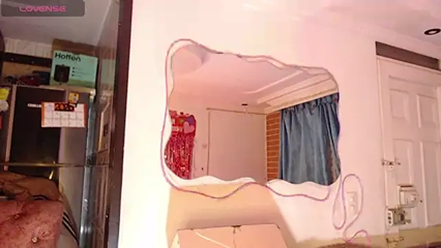 Snapshot of devi_black13_ chatting on 02/14/26, 12:22 devi black13 online show from 02/14/26, 12:22