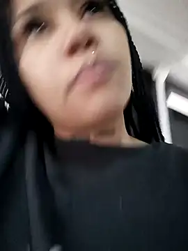 Snapshot of devi_black13_ chatting on 02/21/26, 05:04 devi black13 online show from 02/21/26, 05:04