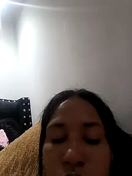 devi black13  online show from 01/15/25, 02:17