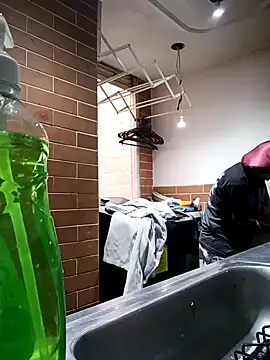 devi black13  online show from 12/22/25, 06:08