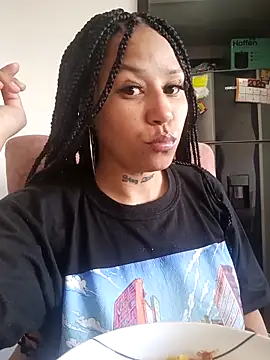 Snapshot of devi_black13_ chatting on 02/18/26, 07:54 devi black13 online show from 02/18/26, 07:54