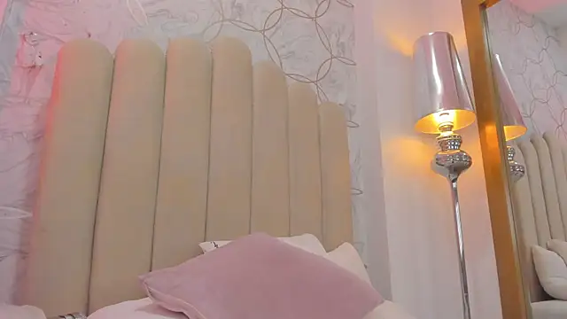 Foxy200   online show from 01/15/26, 08:01