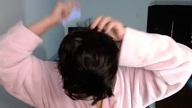 Im Milan Rs online show from 03/20/26, 03:07