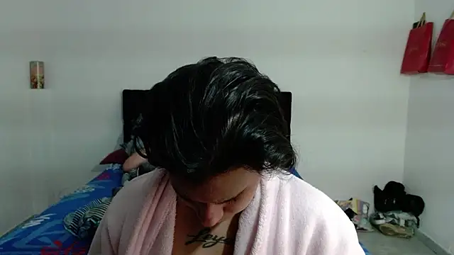 Im Milan Rs online show from 12/17/25, 05:23